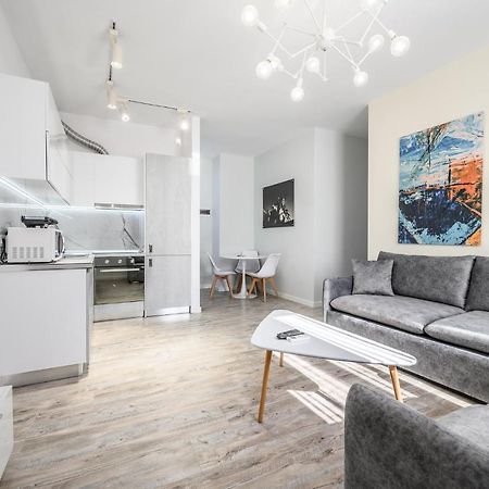 Miku Apartment-Modernly Designed Downtown Tiran Dış mekan fotoğraf