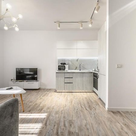 Miku Apartment-Modernly Designed Downtown Tiran Dış mekan fotoğraf